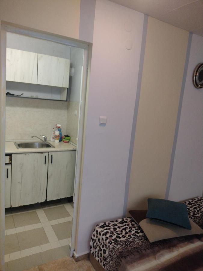 Apartment Petr Beron Varna Exterior photo